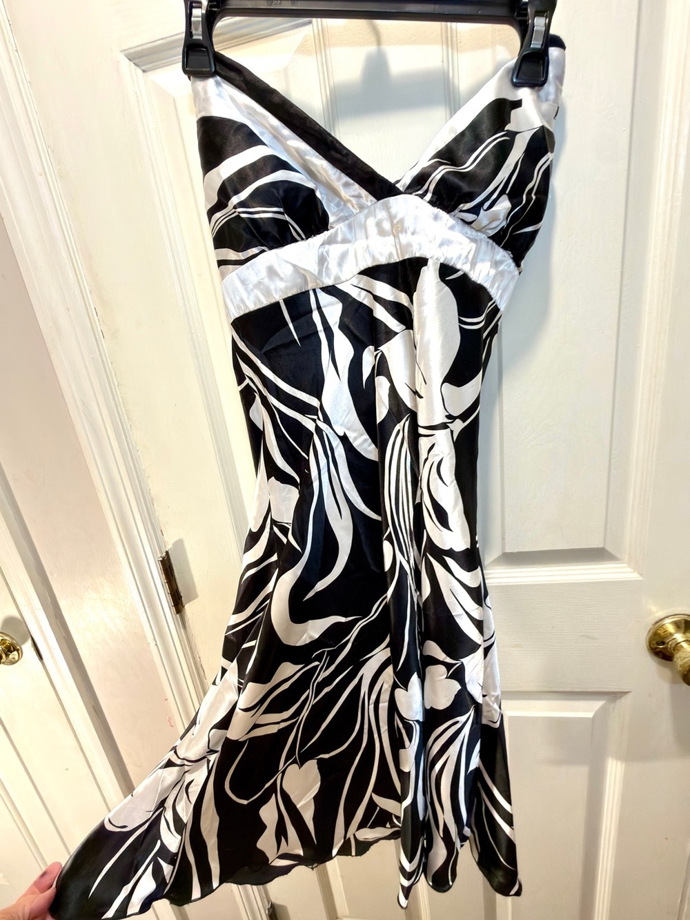 Speechless Black and White Floral Satin Halter Style Midi Dress